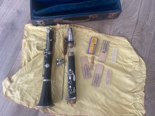 Selmer clarinet signet - signet, with