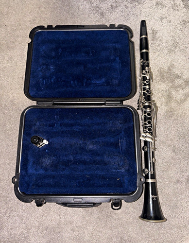 Buffet crampon e11 - crampon, bb
