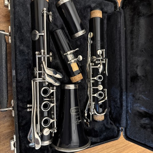 Bundy resonite clarinet made - bundy,