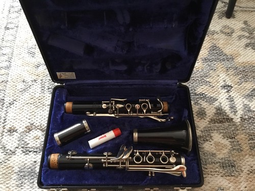 Clarinet bundy - bundy,